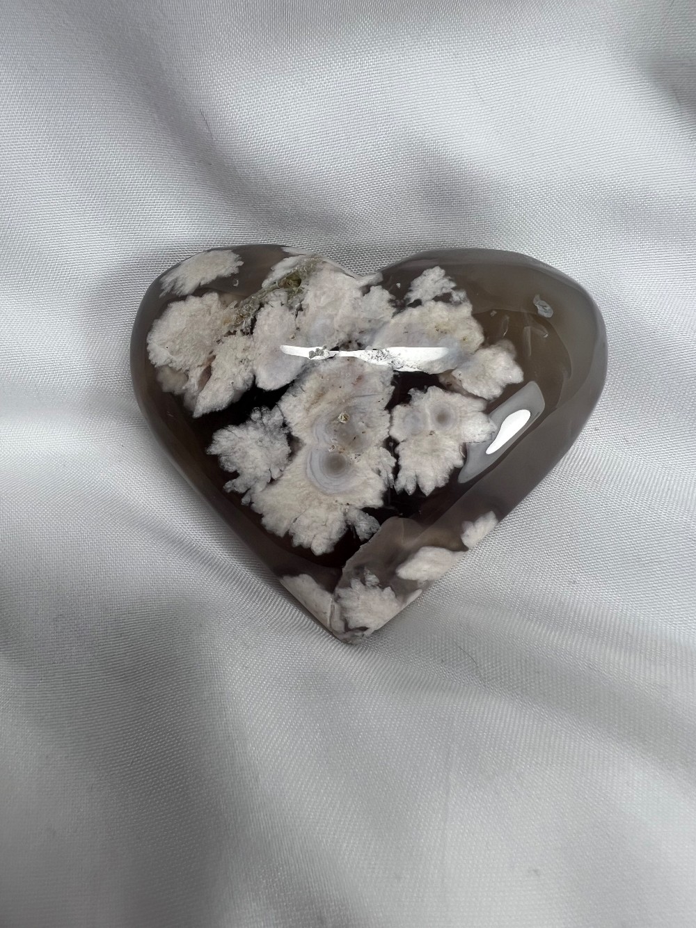 Black Flower Agate Heart
