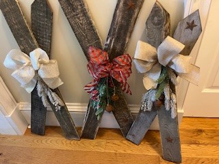 Wooden Winter Ski decor Holiday Room