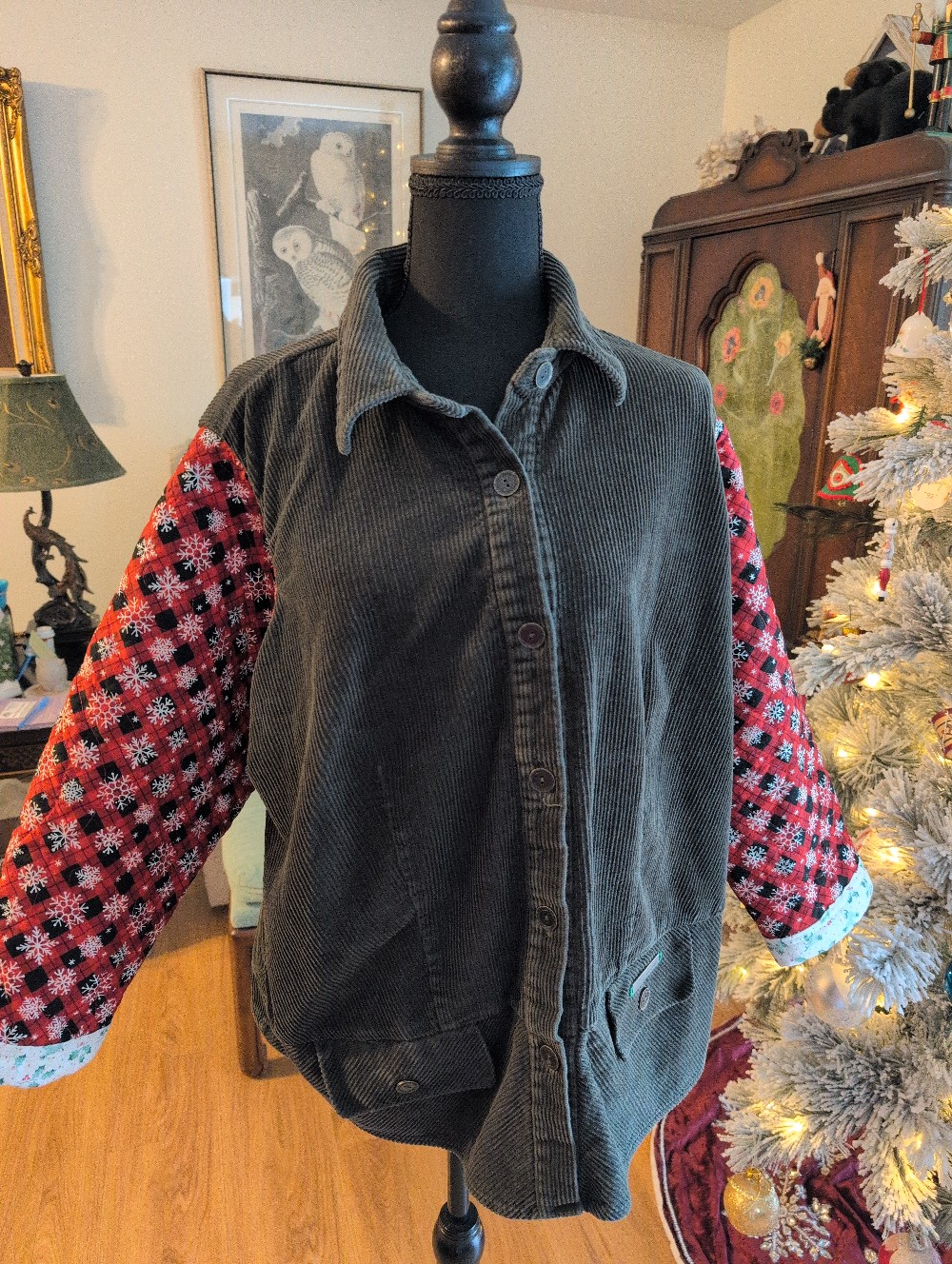 Green Corduroy Quilted Snowflake Sleeves