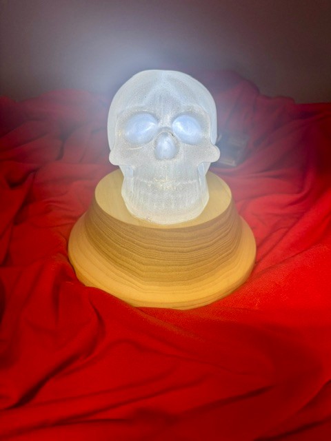 Midnight Glow Skull Accent Light