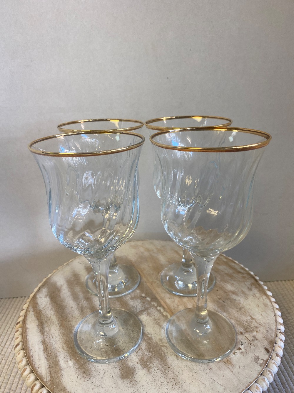 Set of 4 Wine Glasses
