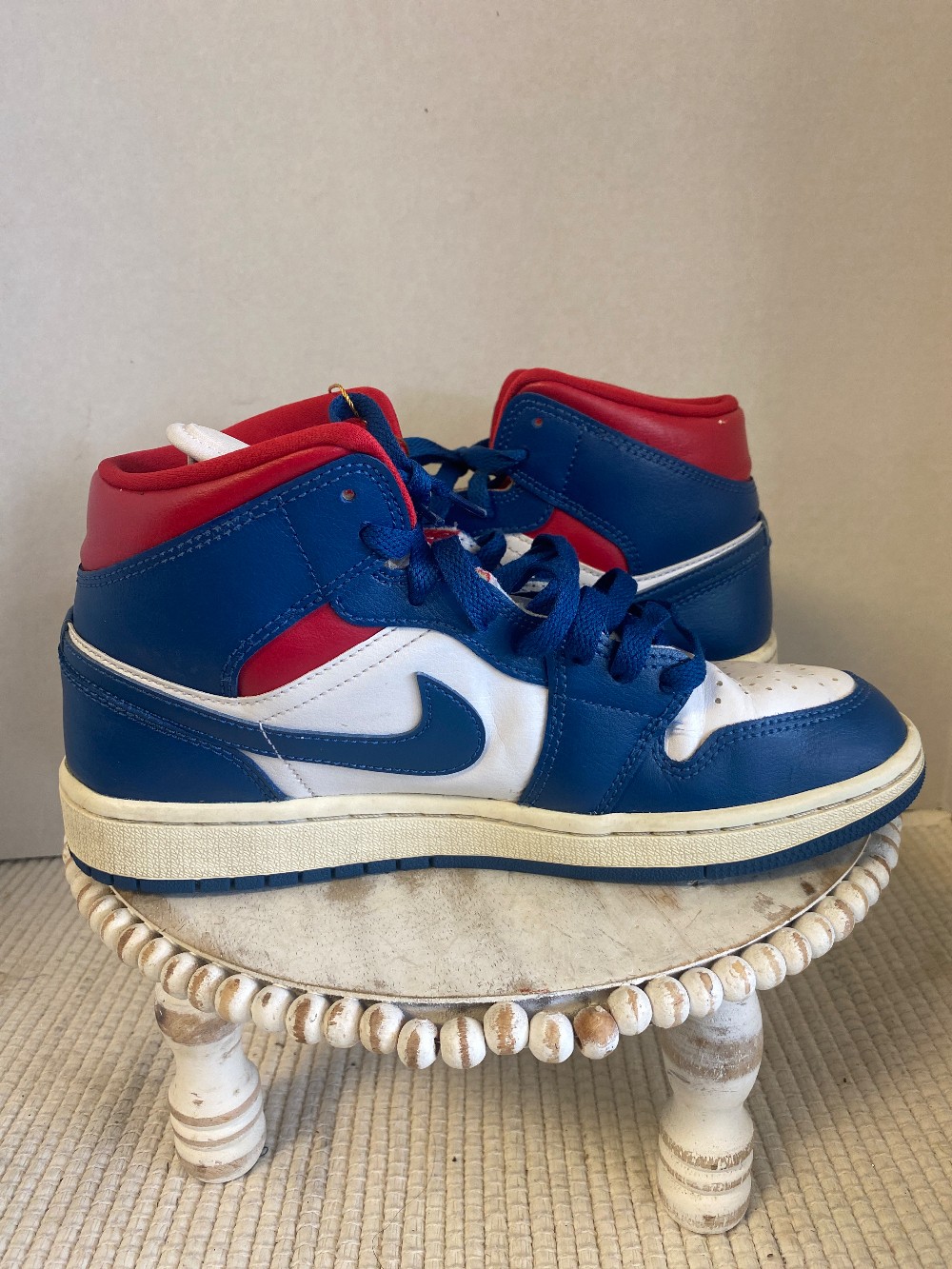 Nike Air Jordan 1 Mid-Size 8