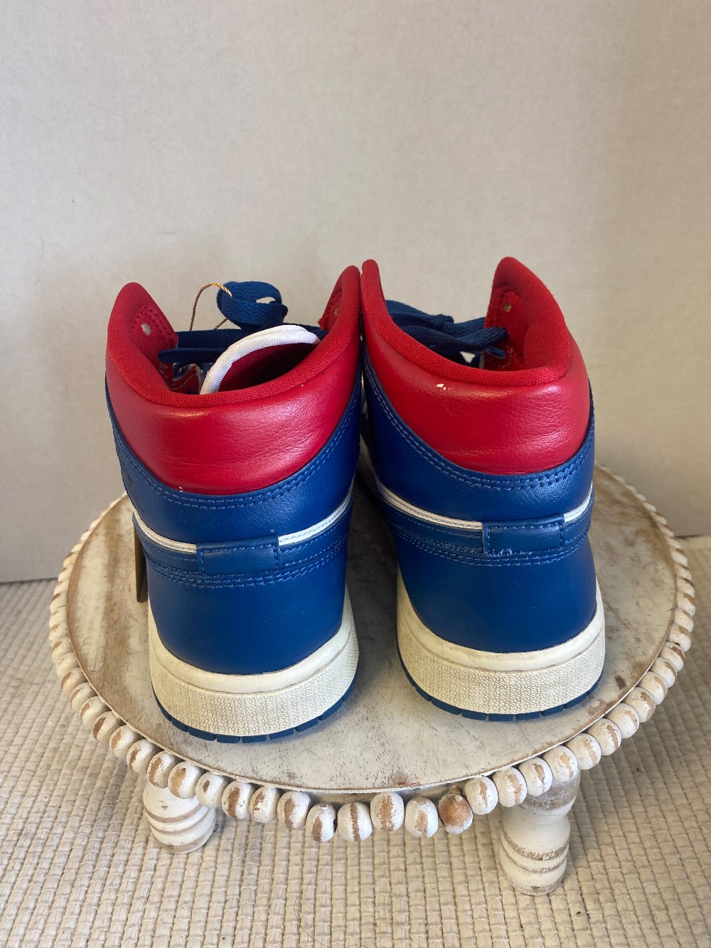 Nike Air Jordan 1 Mid-Size 8