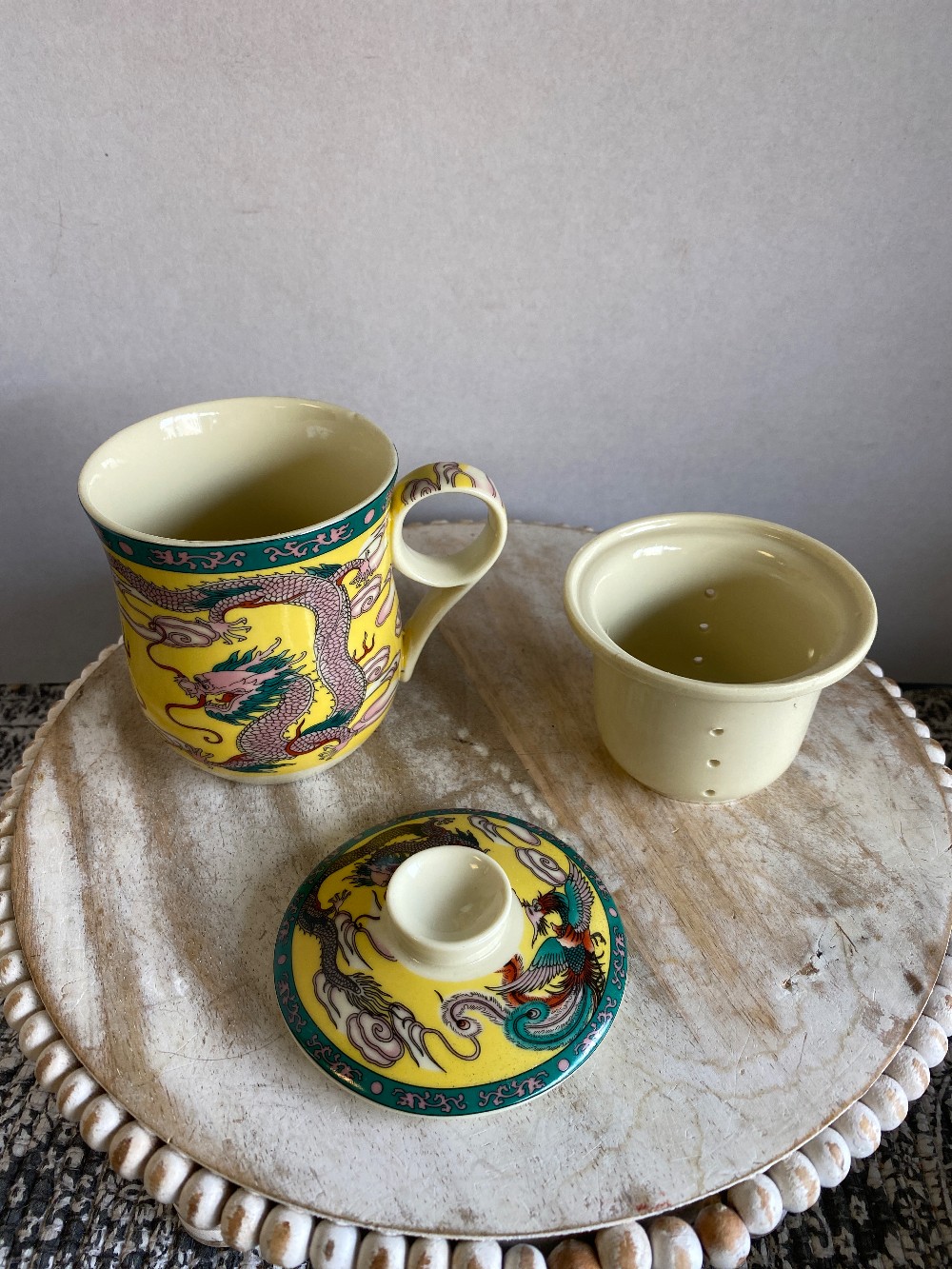 Chinese Porcelain Tea Mug w/ Strainer and Lid