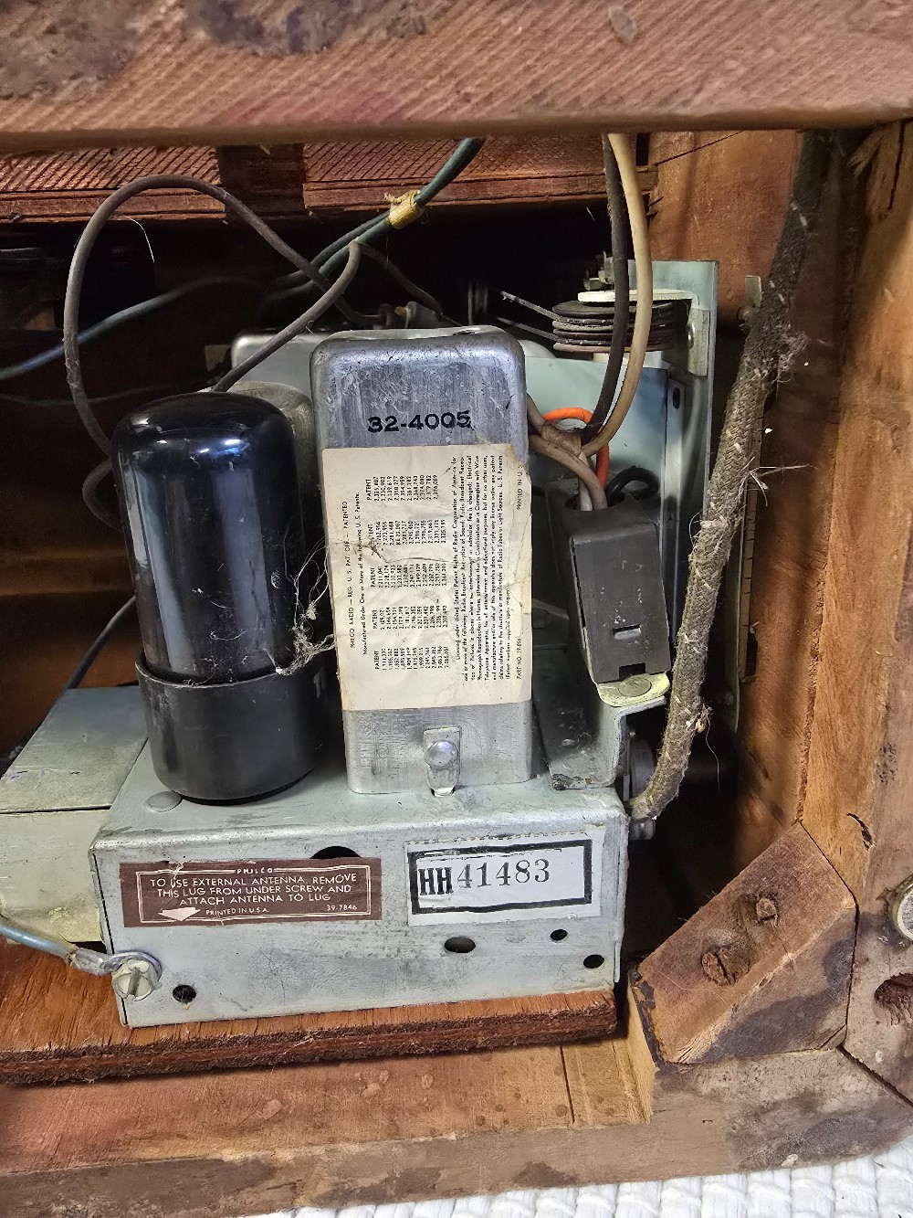 Antique Philco Turntable/Tube Radio