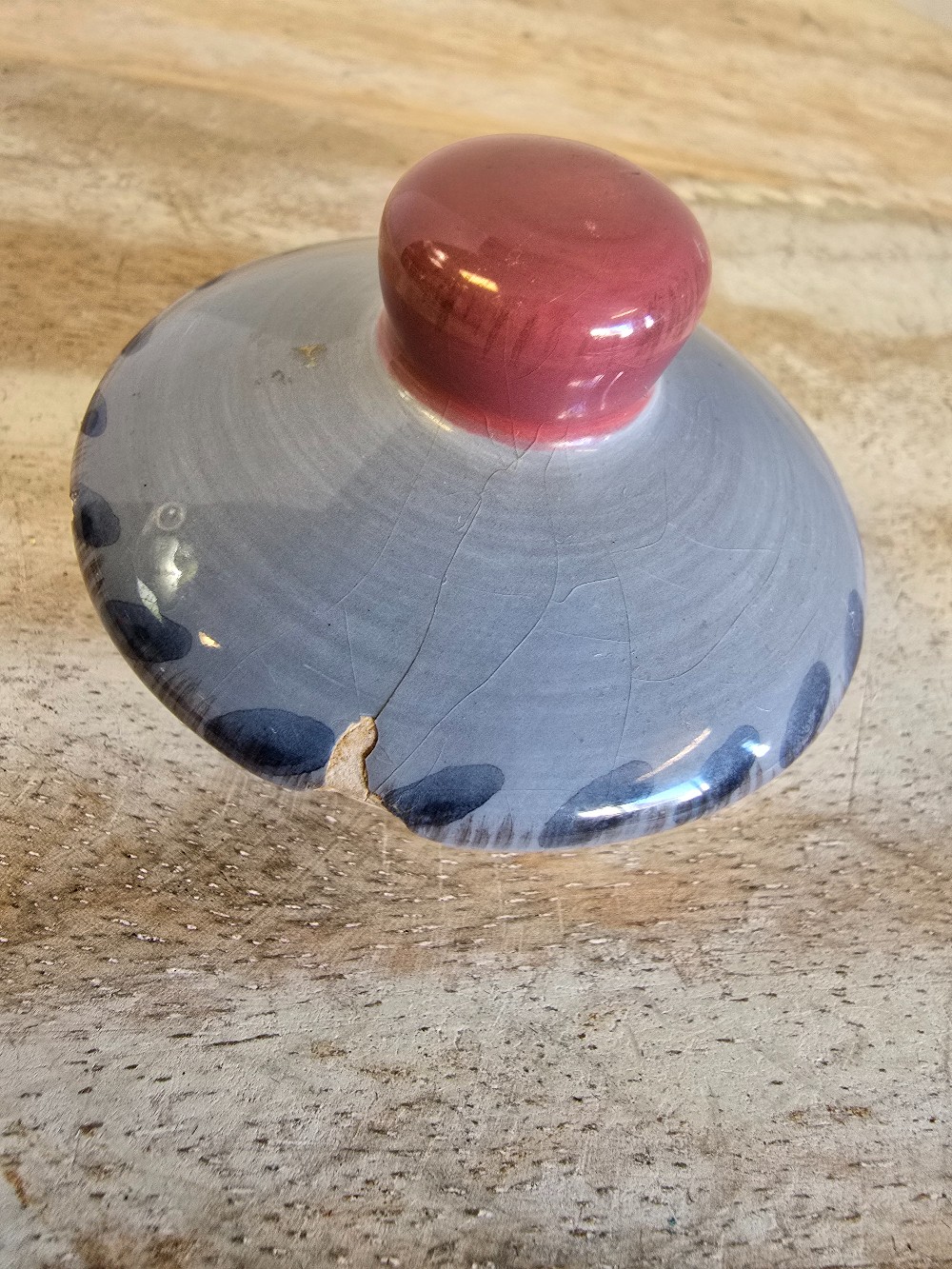 Barn Scene Teapot-1 chip