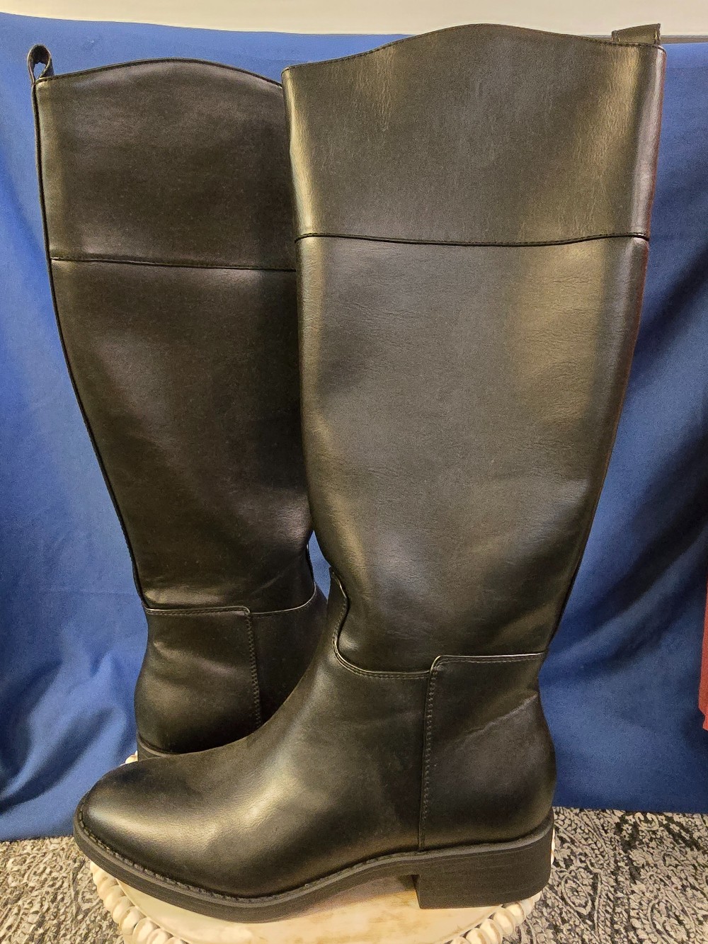 Ladies Boots-NEW In box
