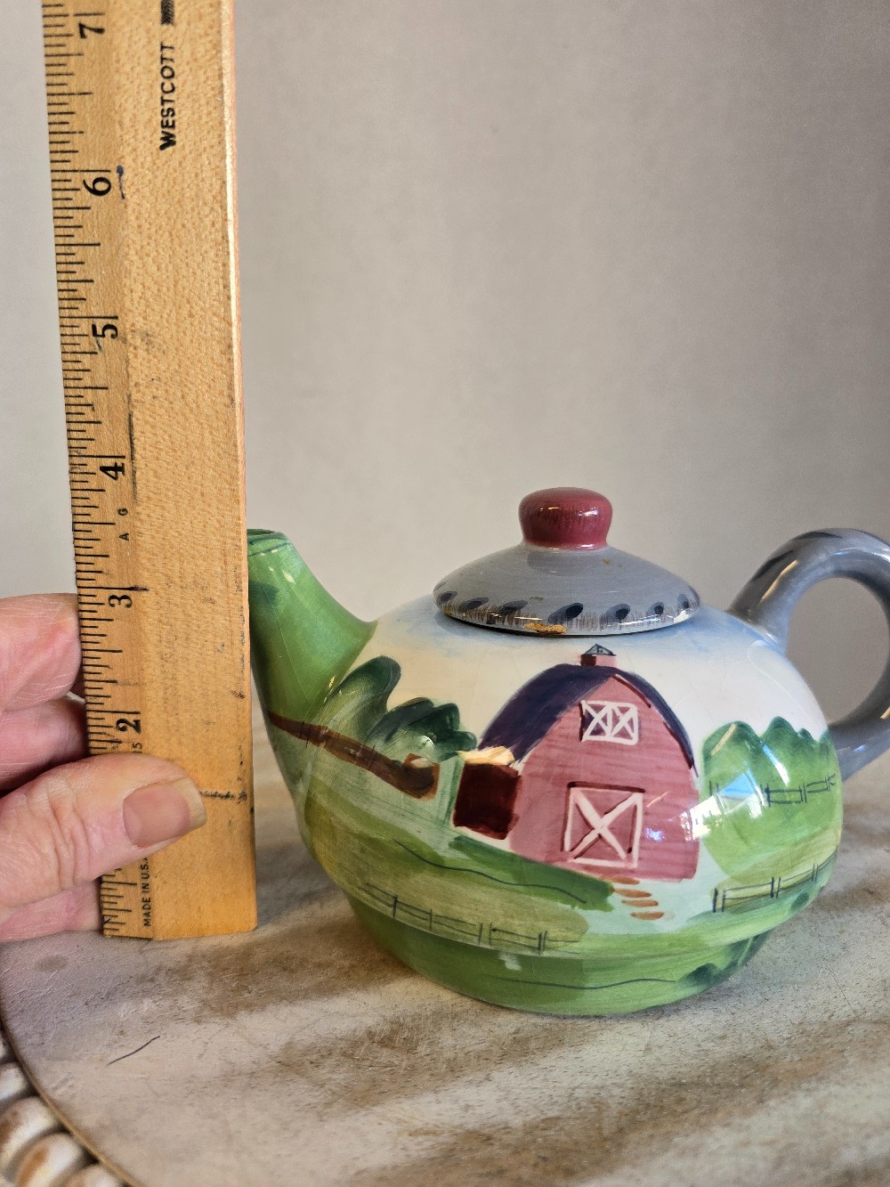 Barn Scene Teapot-1 chip