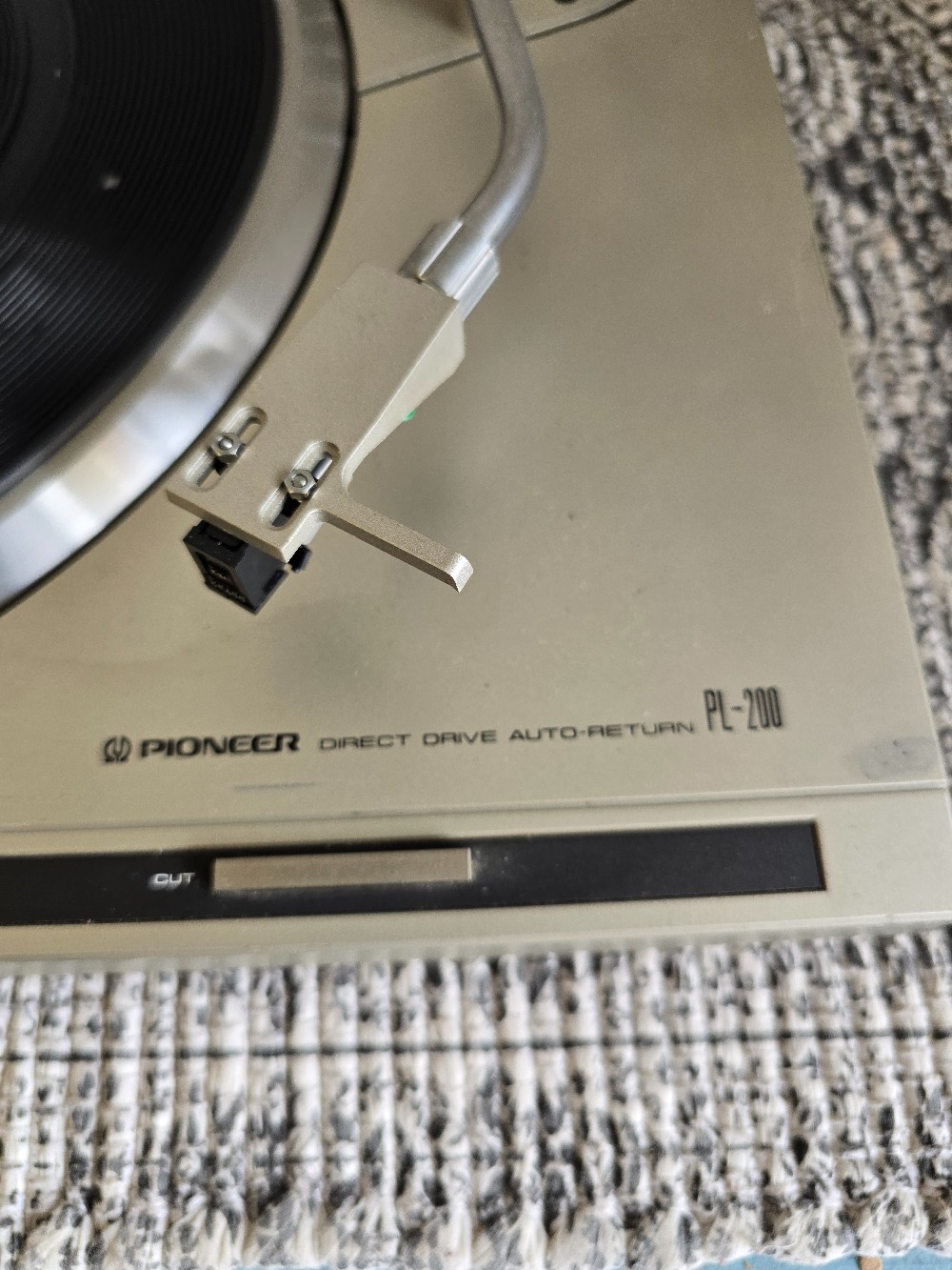 Pioneer PL-200 Turntable-No needle