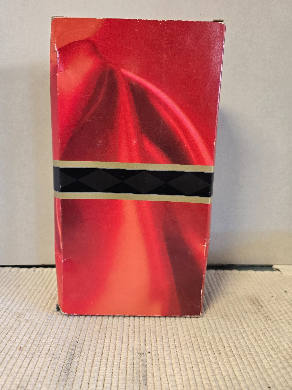 1998 Avon Winter Splendor Barbie