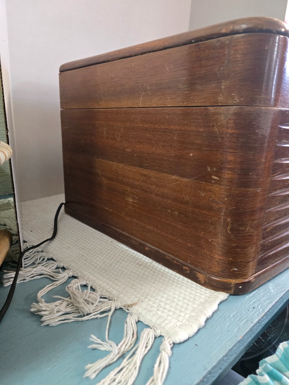 Antique Philco Turntable/Tube Radio