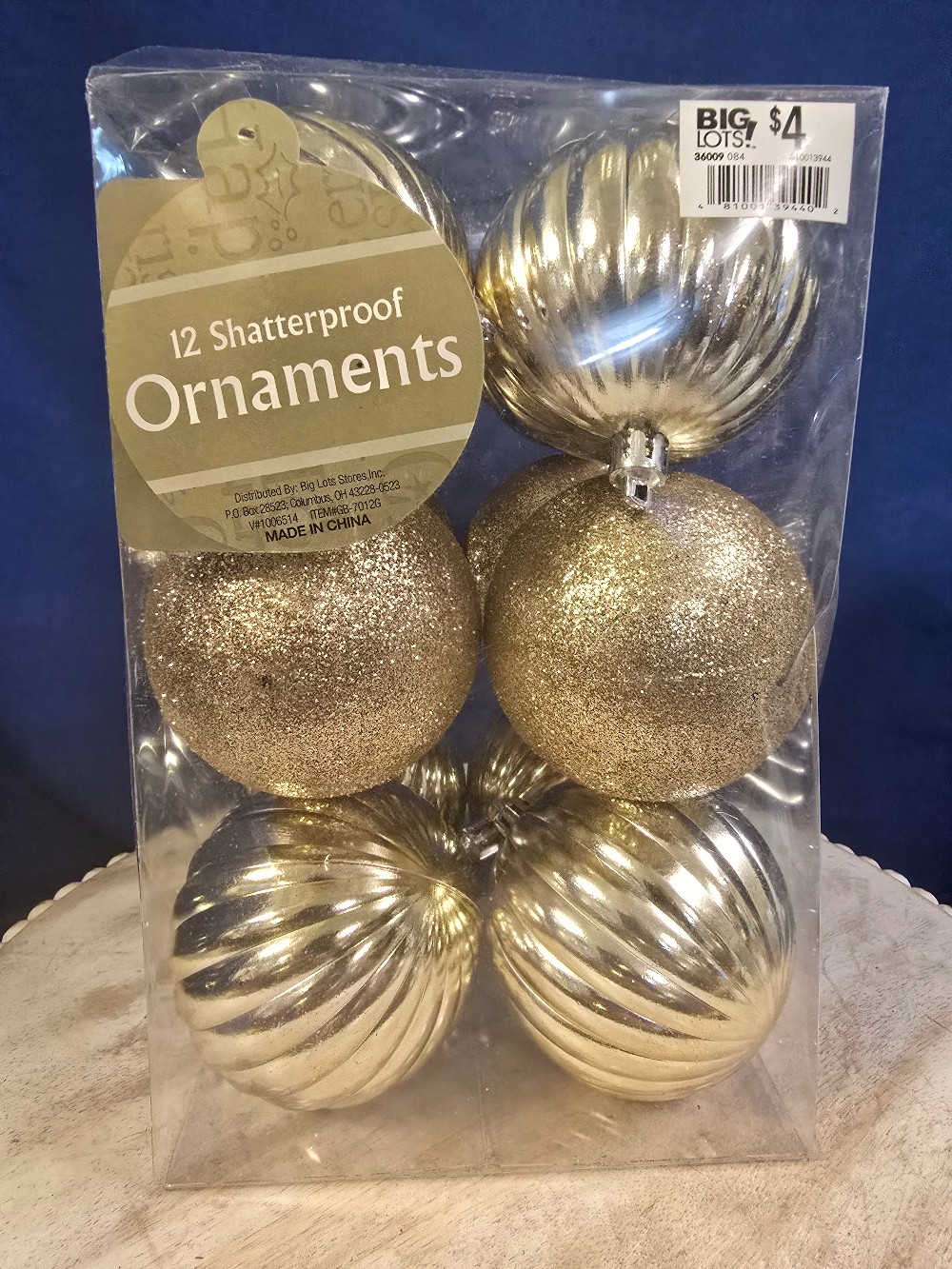 12 pc ornament set