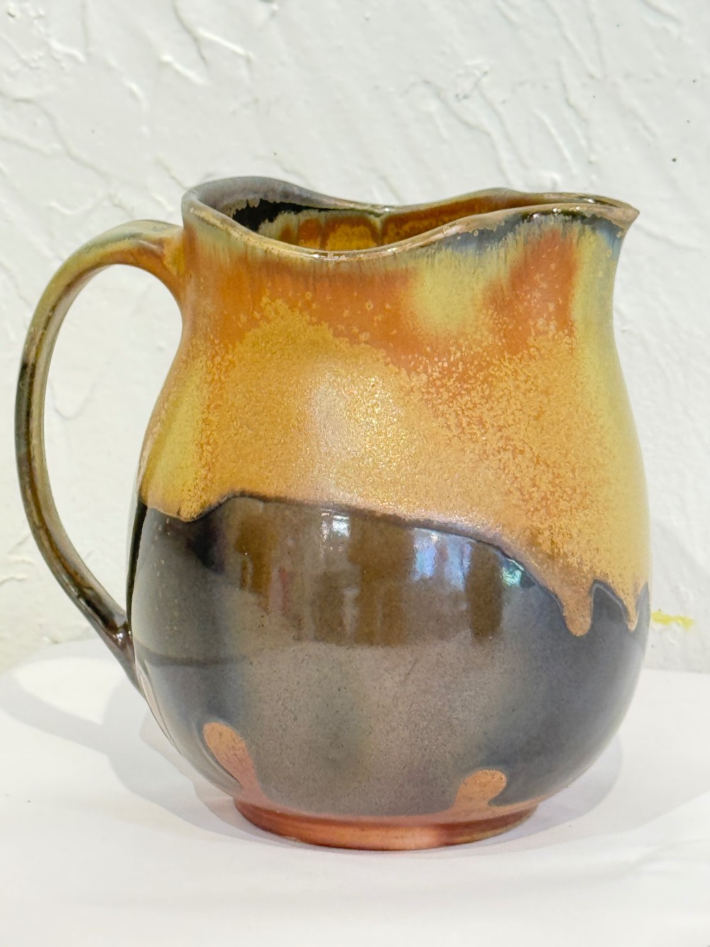 stout pitcher with crystals