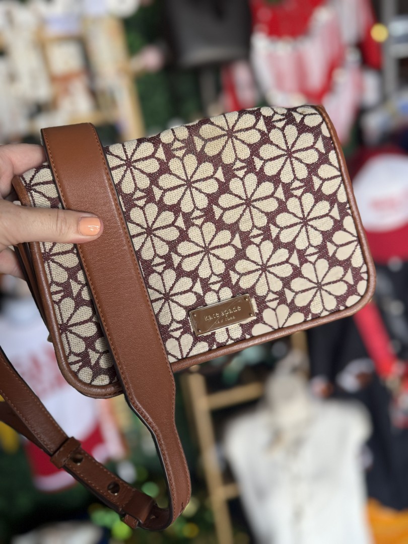 Consigned Bags / Shoes