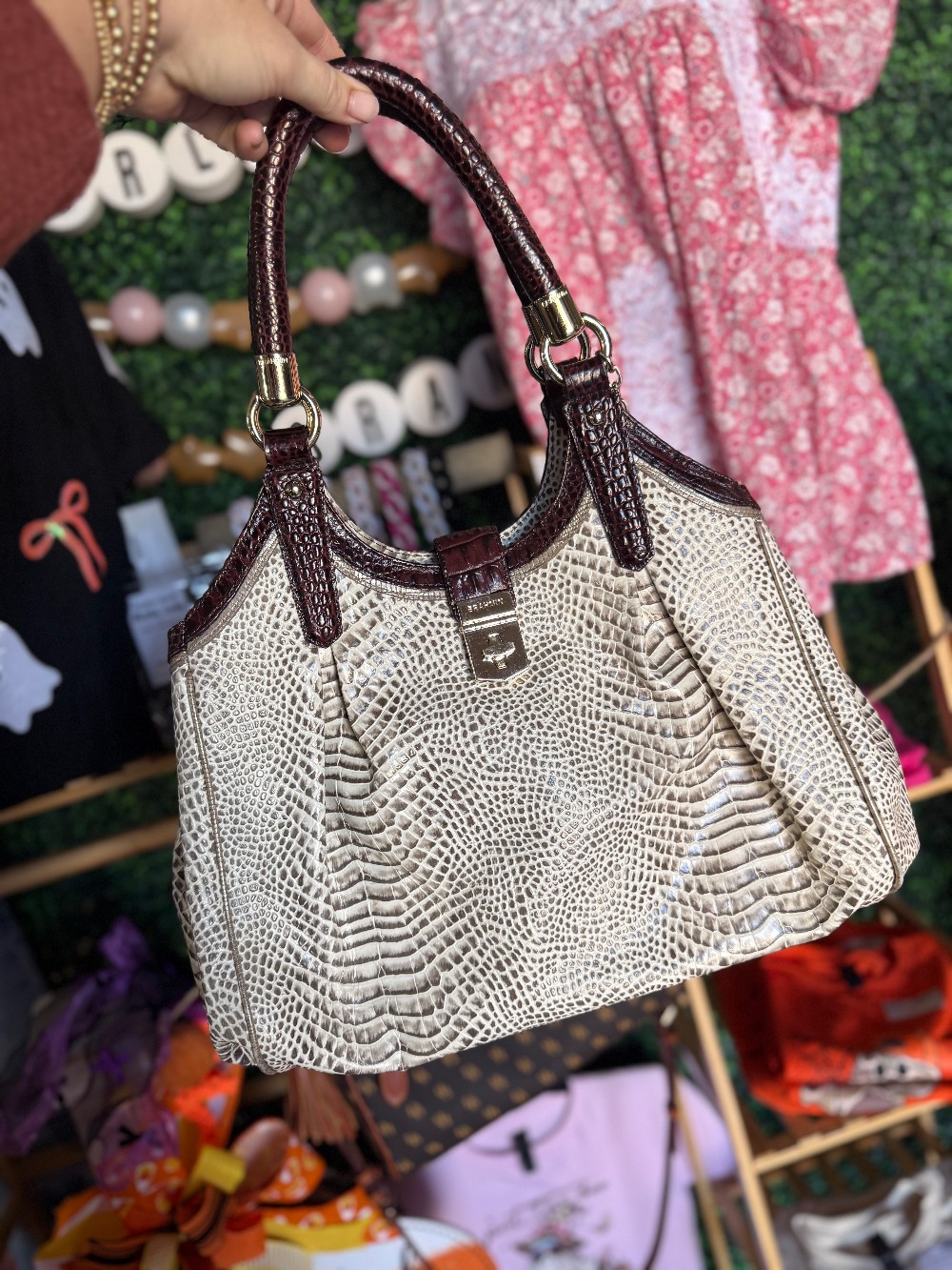 Consigned Bags / Shoes