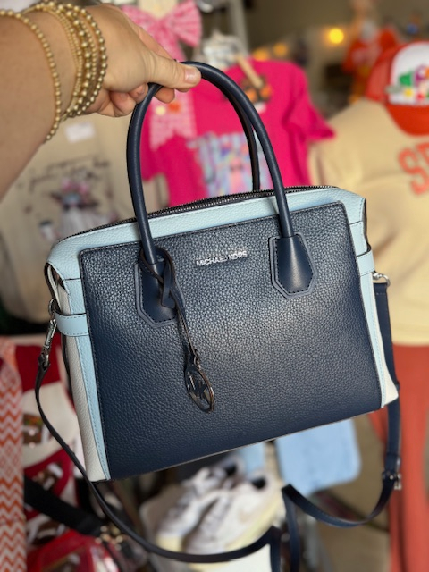 Consigned Bags / Shoes