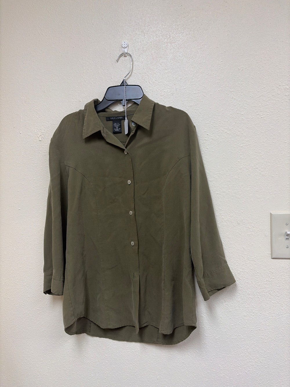 Women’s Tops/Blouses