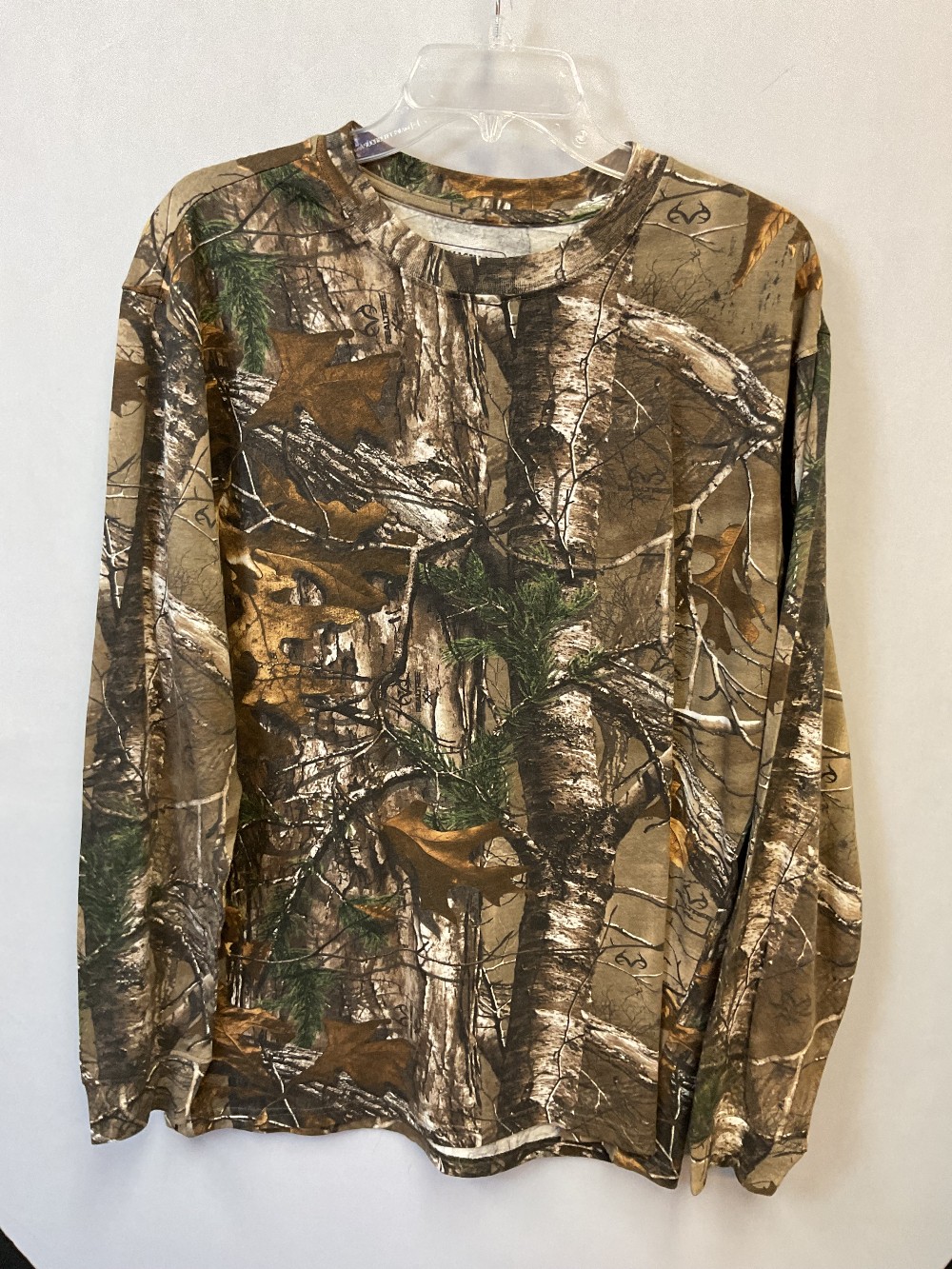 magellan longsleeve large