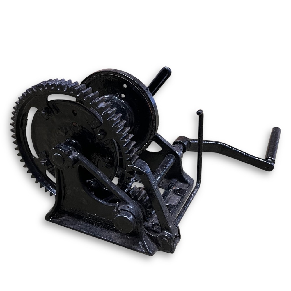 Nautical Decor & Antiques