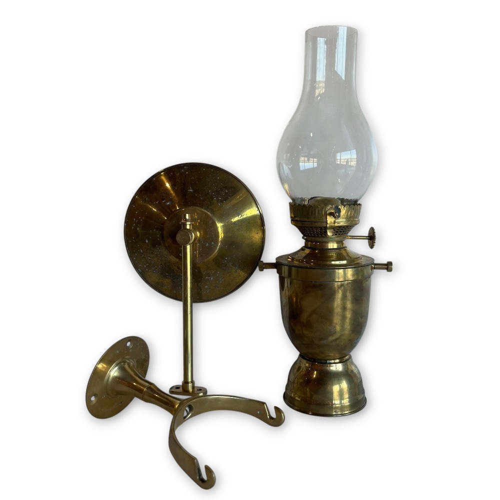 Nautical Decor & Antiques