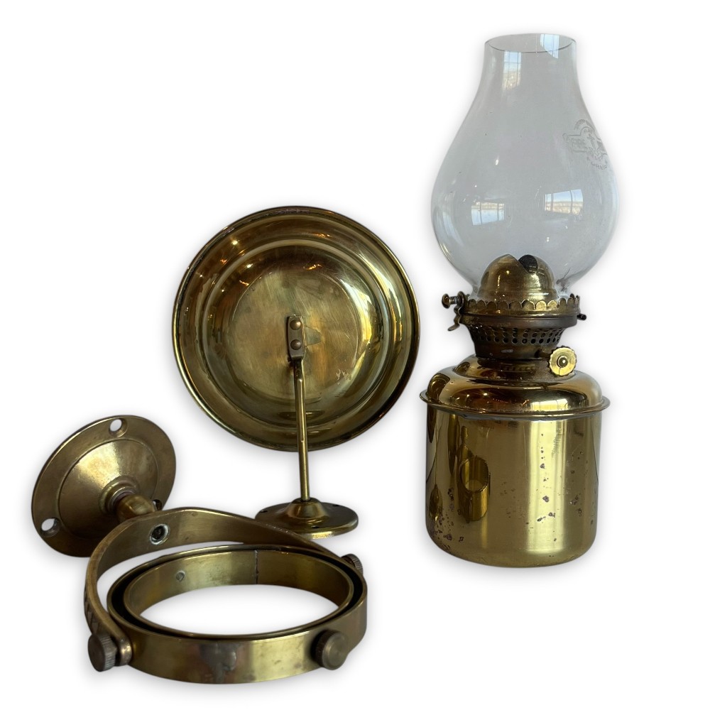 Nautical Decor & Antiques