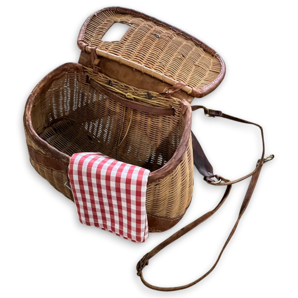 Nautical Decor & Antiques