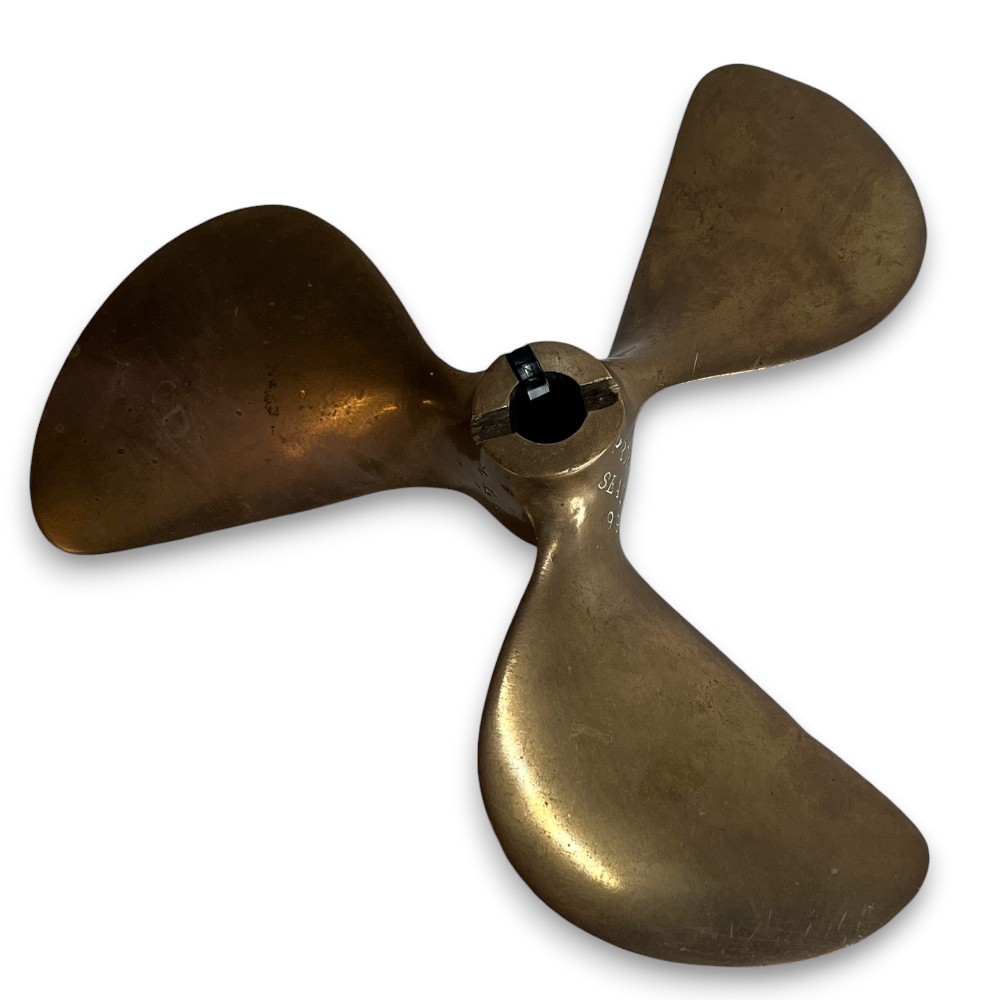 Nautical Decor & Antiques