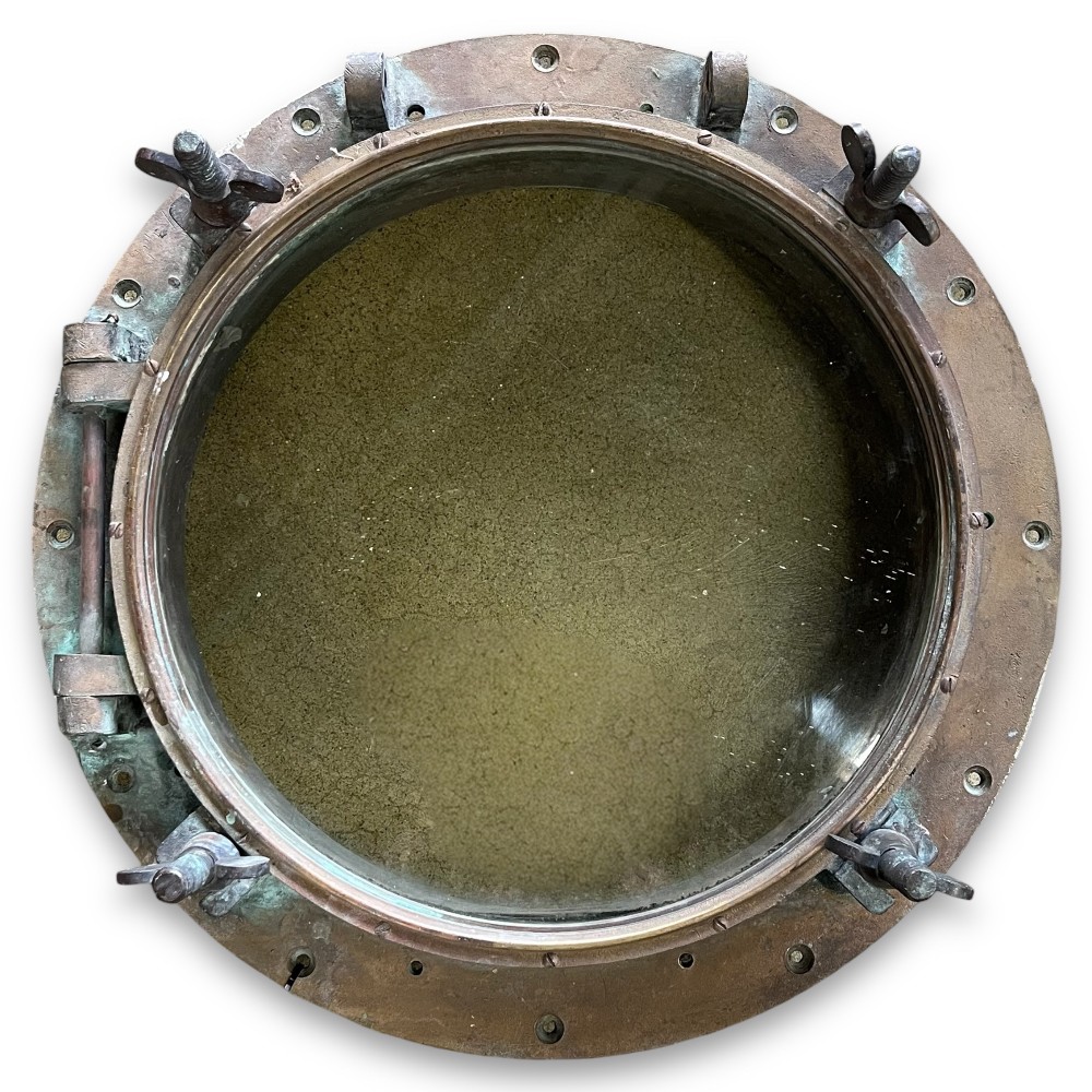 Nautical Decor & Antiques