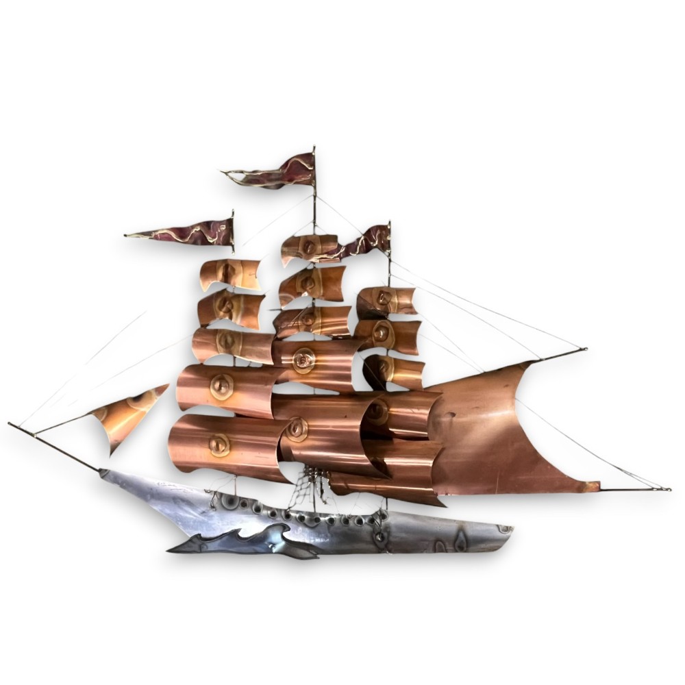 Nautical Decor & Antiques