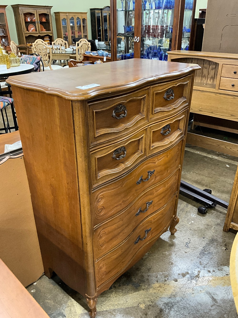 Vntg Chest of Drawers