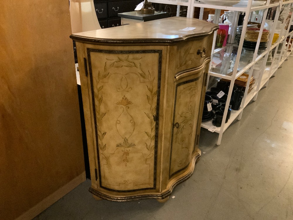 Wood / Leaf Print Sm Accent Cabinet