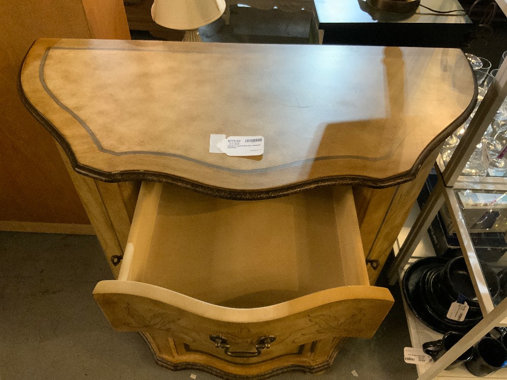 Wood / Leaf Print Sm Accent Cabinet