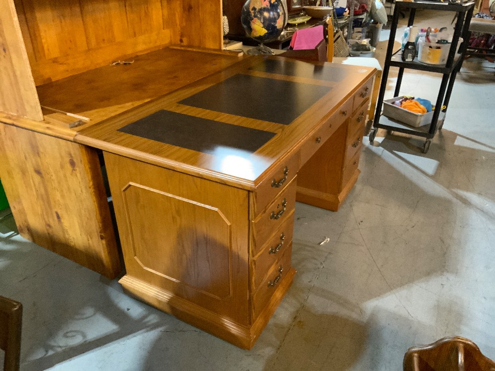 Light Wood Desk w/ Drawers