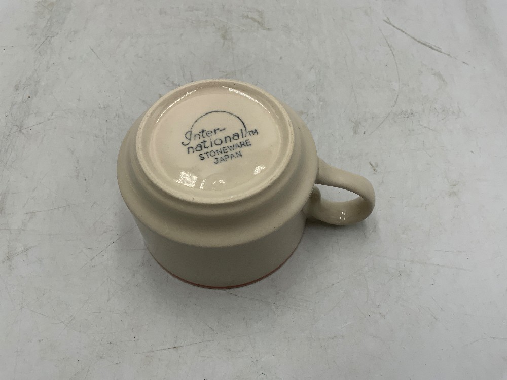 International Stoneware Dish Set Setting for 8