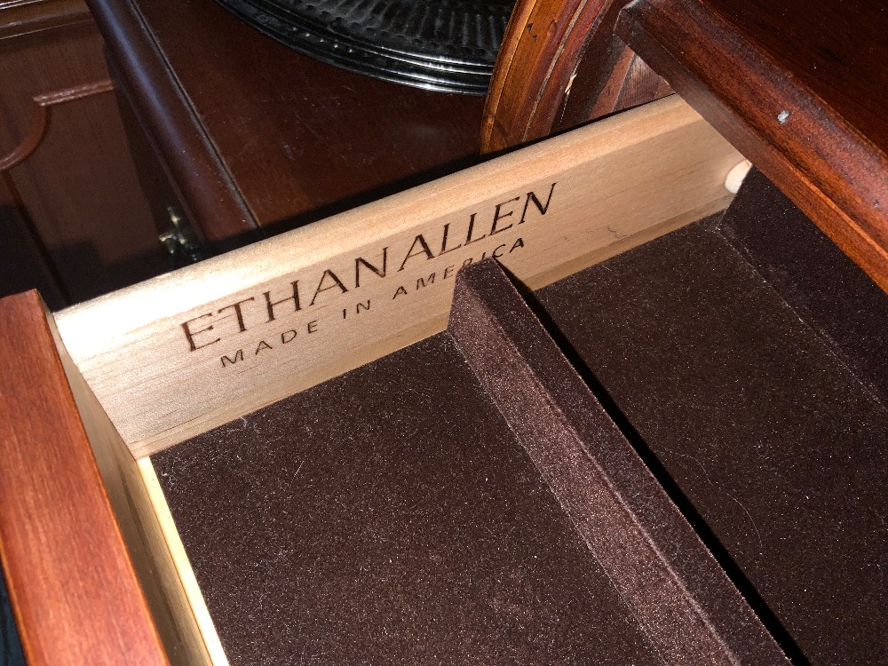 Ethan Allen Dresser Top w/ Drawer