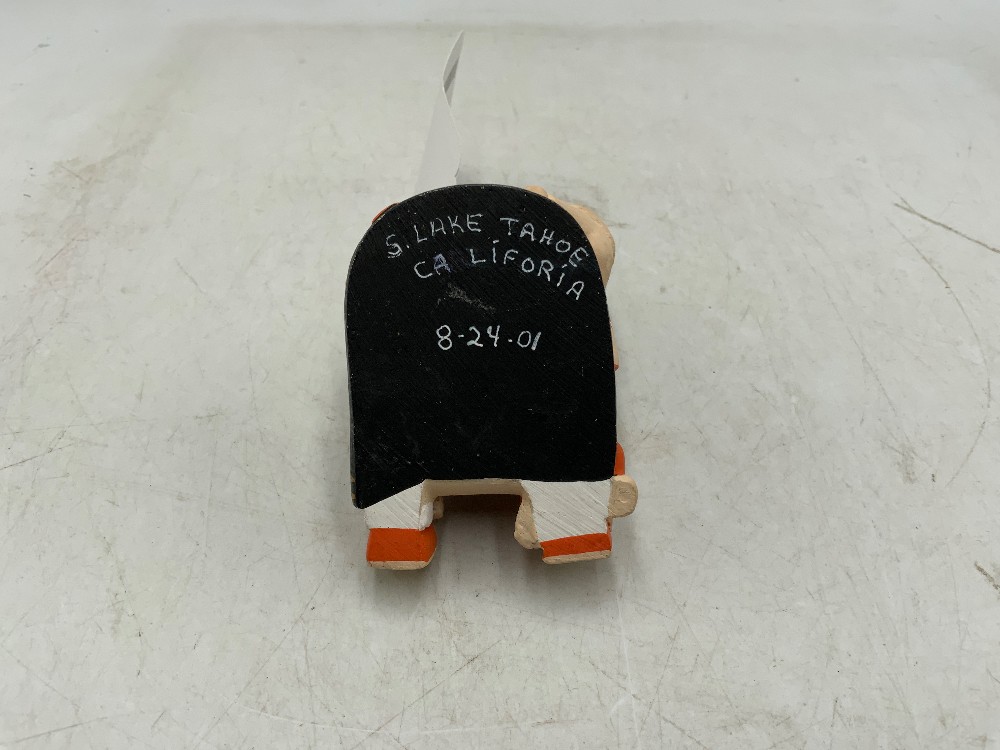 Story Teller Native American Family Small