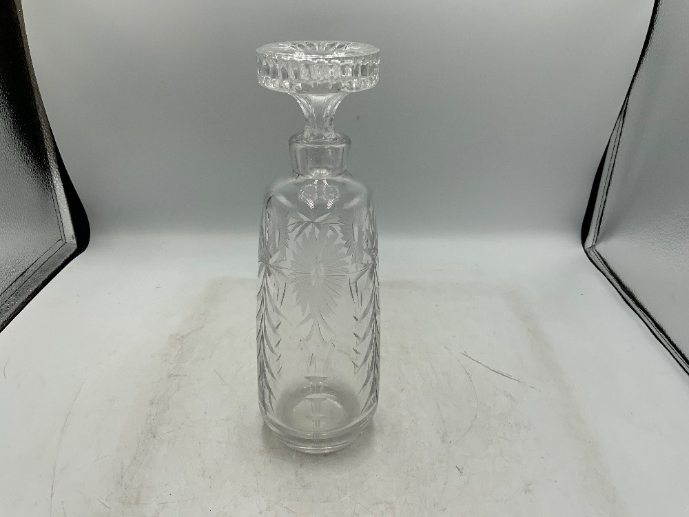 Etched Flower Decanter with 4 Glasses