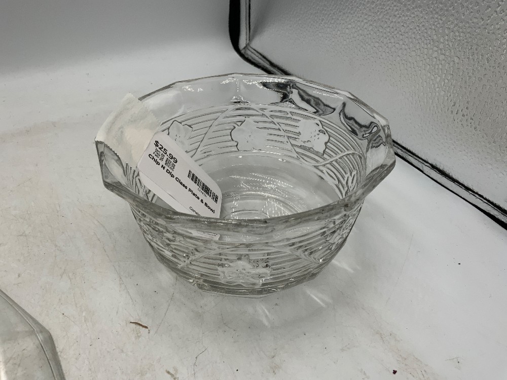 Chip N Dip Glass Plate & Bowl