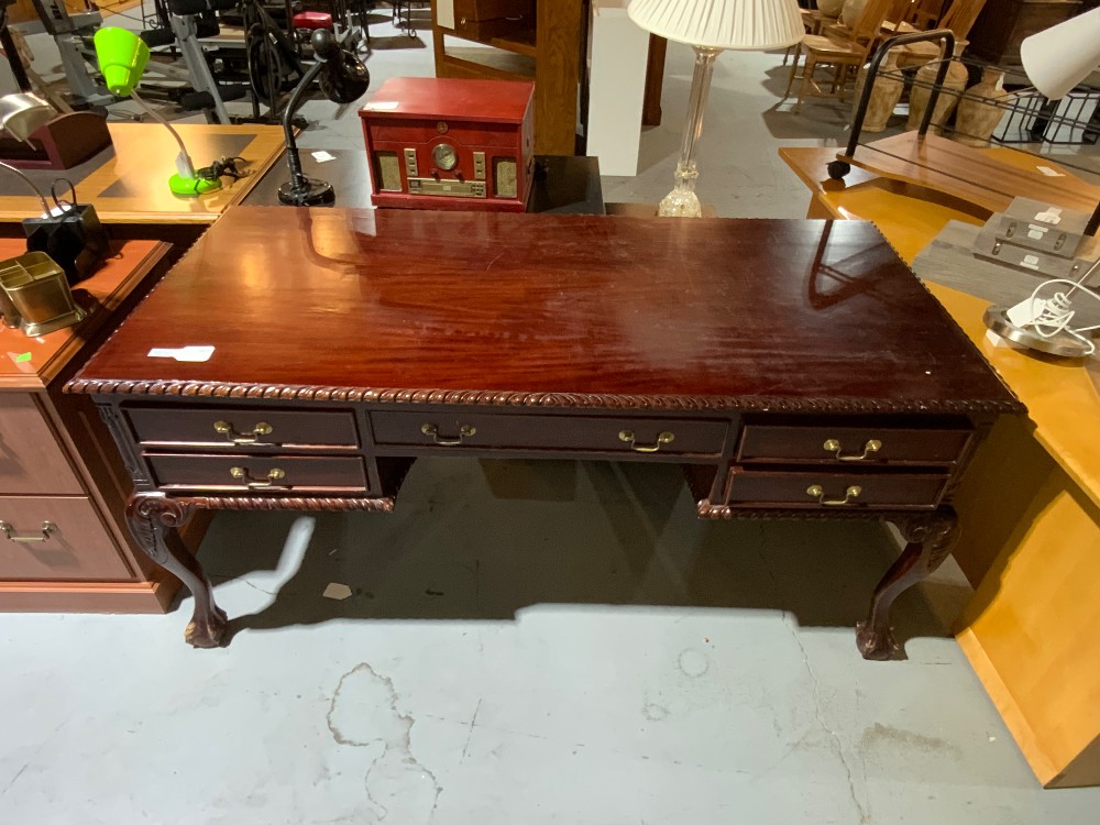 Cherry Wood Partners Desk