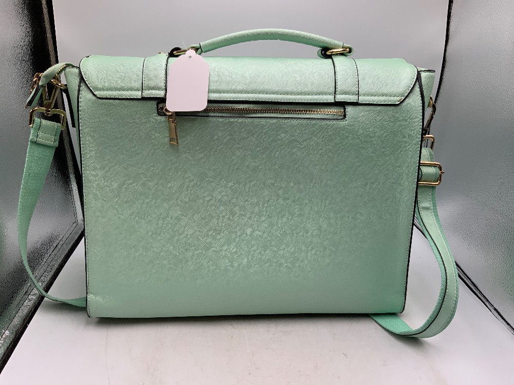Green Ease Gave Computer Bag