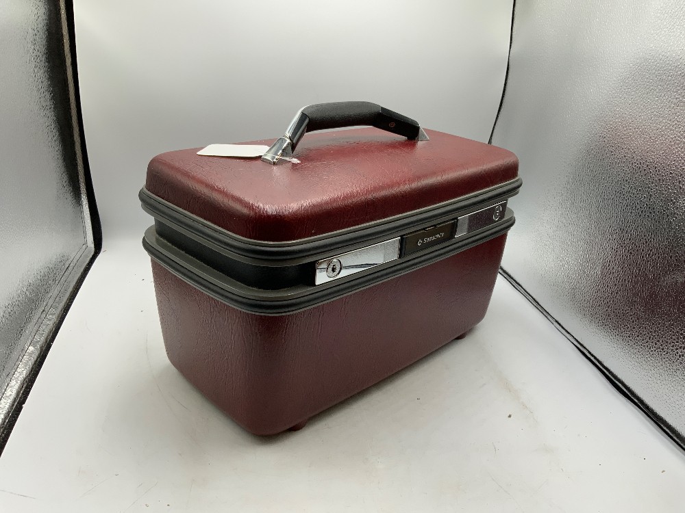 Vintage Samsonite Cosmetic Case