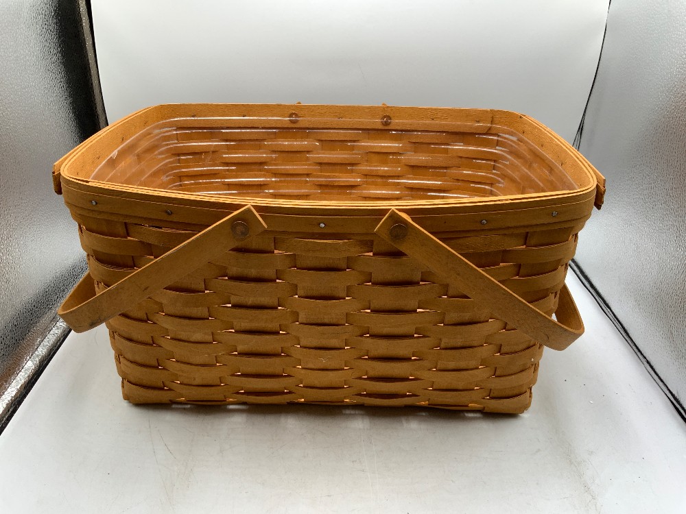 Longaberger 1985 Basket