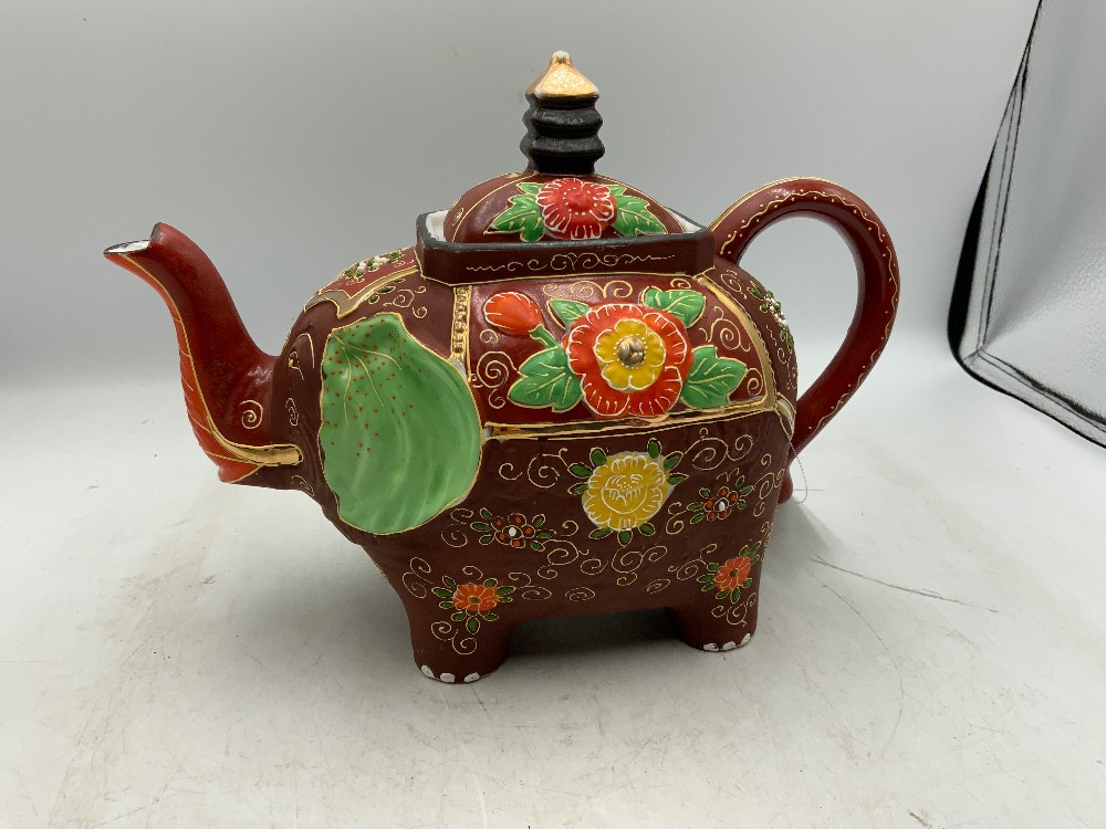 Japanese Moriage Satsuma Elephant Teapot