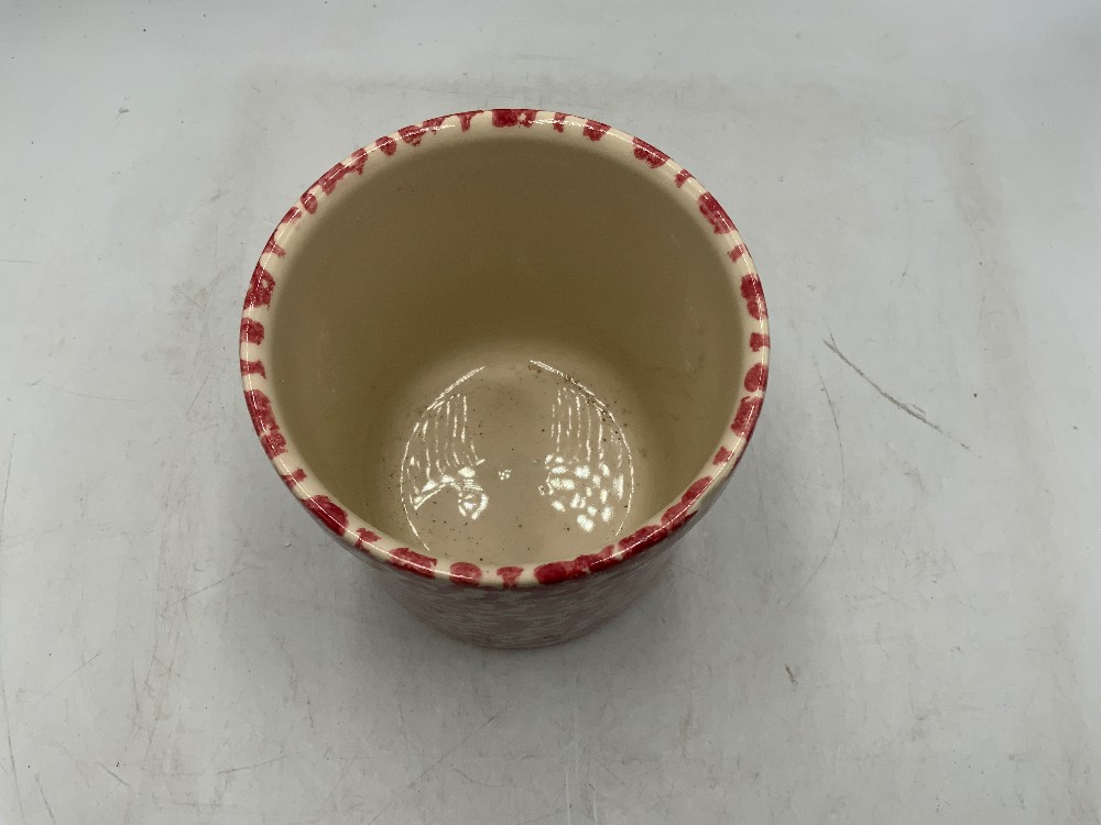 Small Gerald Hen Spongeware Crock Without Lid