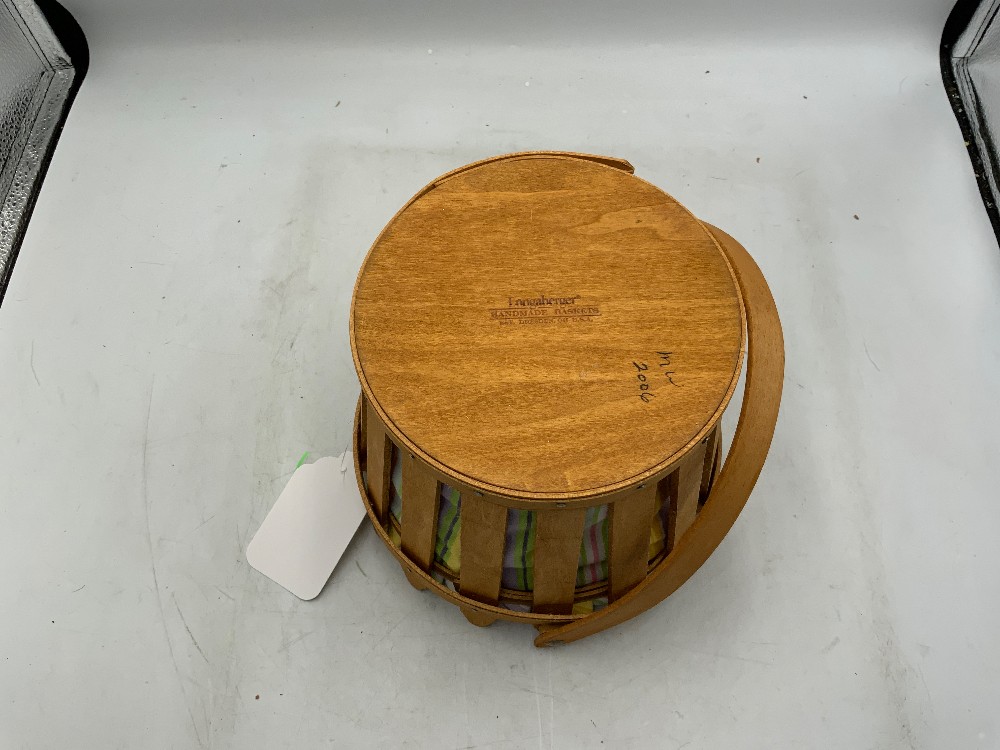 Longaberger 2006 Easter Picket Basket