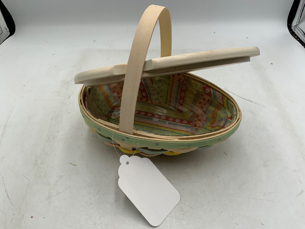 Longaberger 2009 Easter Egg Whitewashed Basket w Lid