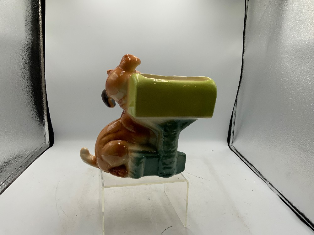 Royal Coplay Dog Planter