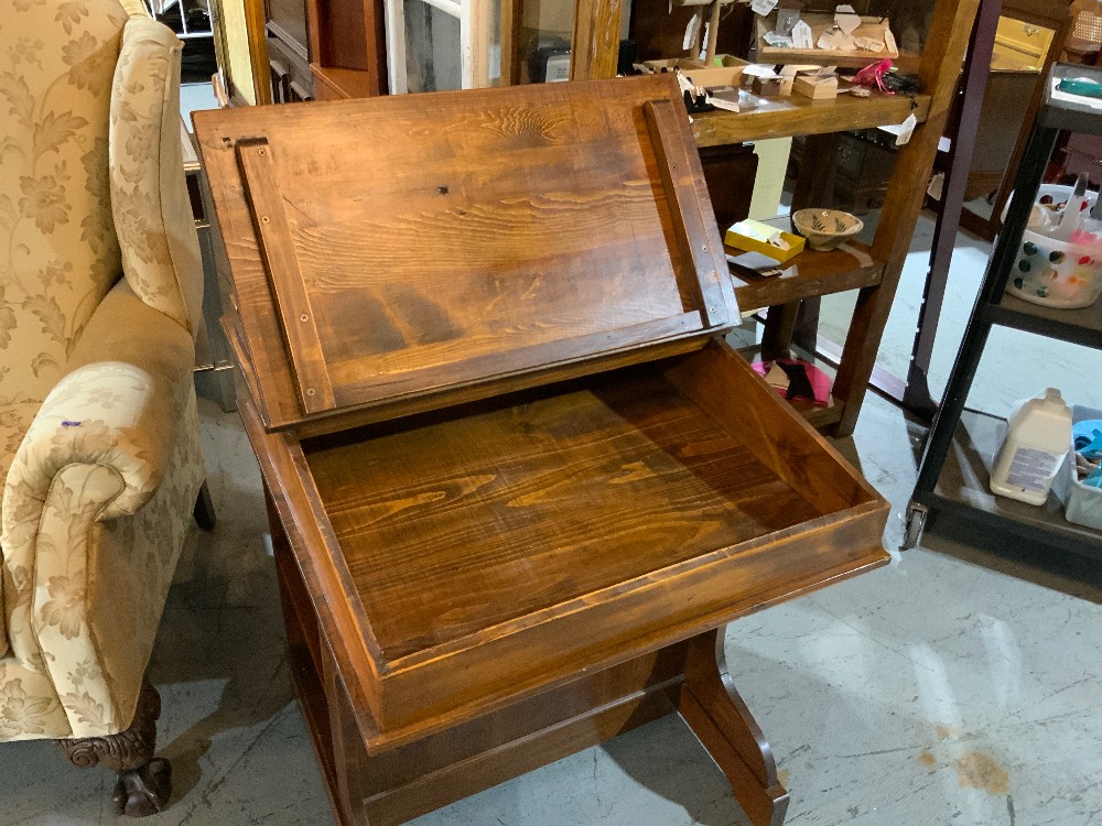 Wood Lift Top Desk
