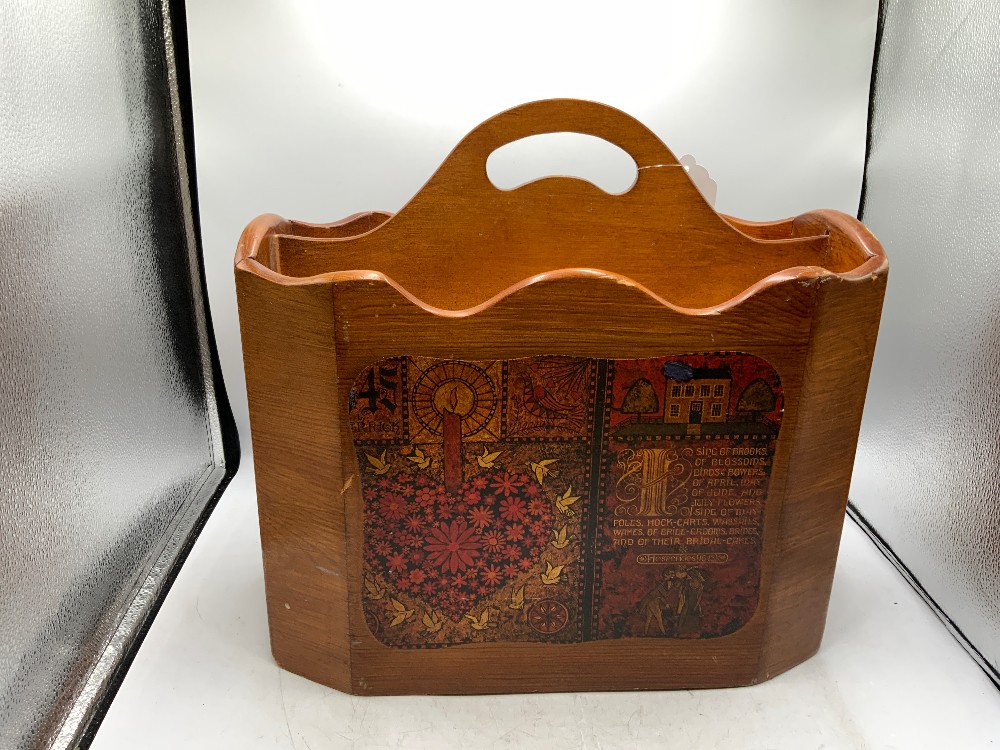 Vtg Wood Magazine Holder