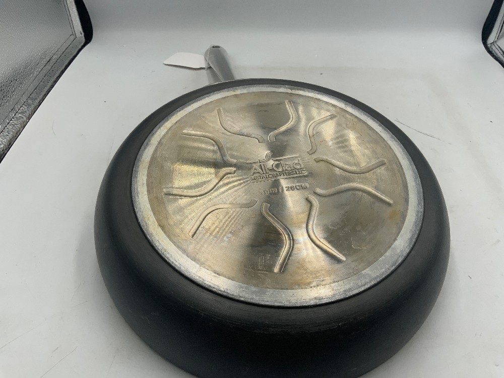 All Clad 10in Skillet